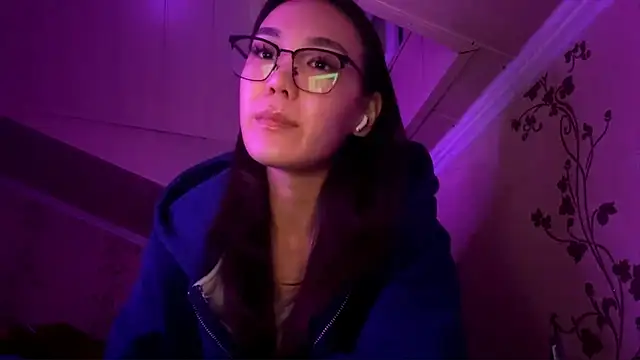 Snapshot of marry_dreams chatting on October 18, 2:29 pm marry dreams online show from October 18, 2:29 pm