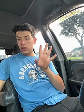 mattebret11 online show from October 2, 6:15 pm