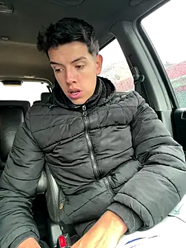 mattebret11 online show from November 6, 2:29 pm