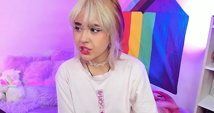 NekoWaifu online show from September 25, 12:09 pm