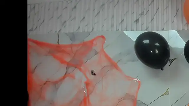 Snapshot of Isabella_Blondetf chatting on October 28, 8:00 pm Isabella Blondetf online show from October 28, 8:00 pm