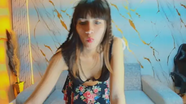 Snapshot of Isabella_Blondetf chatting on October 29, 7:48 pm Isabella Blondetf online show from October 29, 7:48 pm