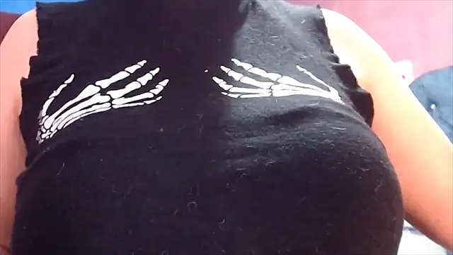 Lisa Squirt Hot online show from November 10, 11:20 am