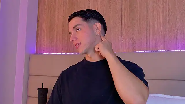 ZaneDawson online show from November 29, 7:55 am