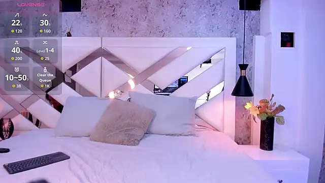 Megan-8 online show from September 17, 4:25 am