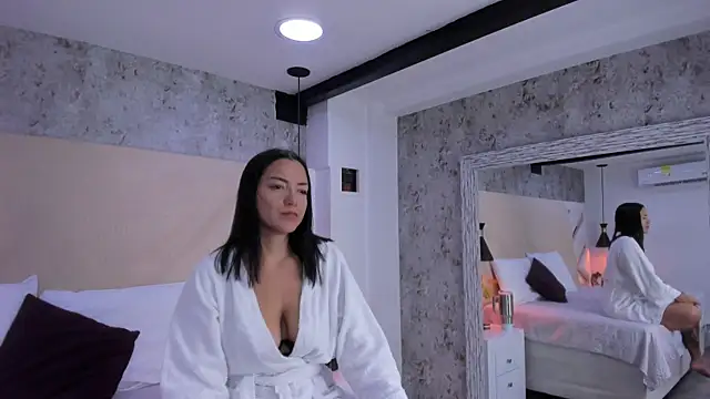 Megan-8 online show from November 14, 4:11 am