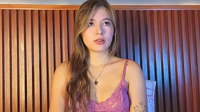 VictoriaSpark online show from November 25, 12:05 pm