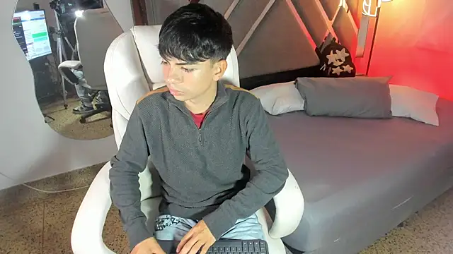 Peter chase online show from September 19, 6:19 pm