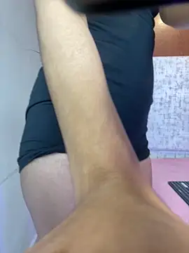 Snapshot of Ambersfoxx chatting on October 18, 11:44 am Ambersfoxx online show from October 18, 11:44 am