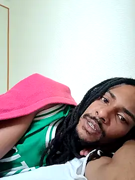 Snapshot of Mikaaa97 chatting on October 10, 8:24 am Mikaaa97 online show from October 10, 8:24 am