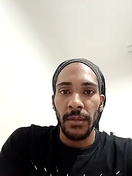 Snapshot of Mikaaa97 chatting on November 16, 12:05 am Mikaaa97 online show from November 16, 12:05 am