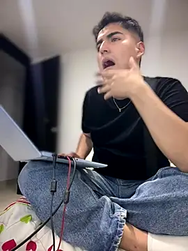 tomy hot20 online show from November 25, 2:33 am