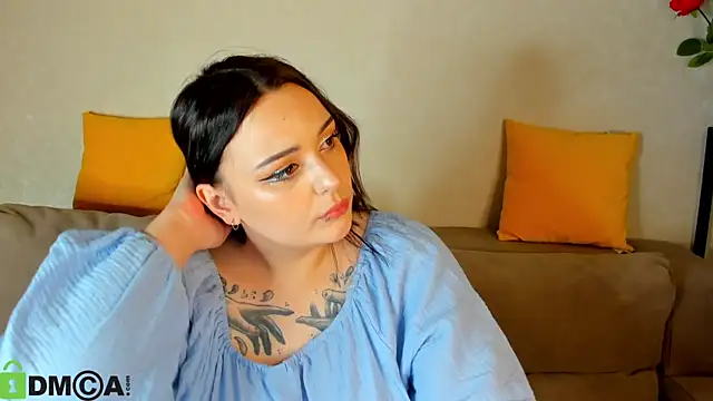 Mia R0ss online show from September 19, 8:16 am