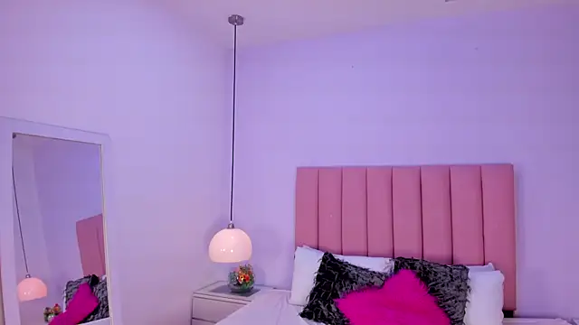 Amy Ferreira online show from November 11, 2:55 am