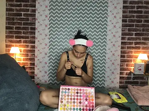 KaMila M00N online show from October 10, 4:28 pm