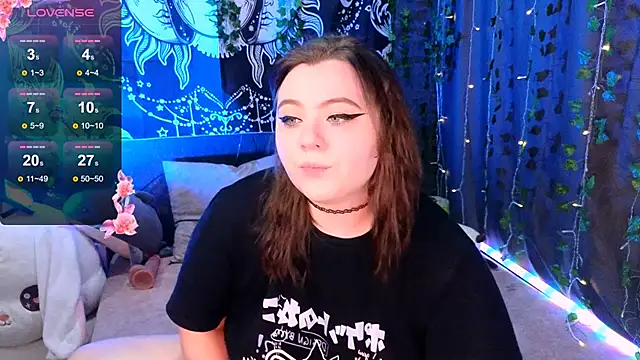 Snapshot of Marshmallowbeauty chatting on October 23, 9:13 pm Marshmallowbeauty online show from October 23, 9:13 pm