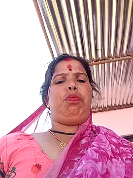 Snapshot of Hott_locky chatting on September 24, 6:28 am Hott locky online show from September 24, 6:28 am