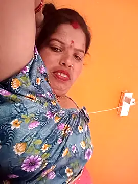 Snapshot of Hott_locky chatting on November 1, 8:38 am Hott locky online show from November 1, 8:38 am