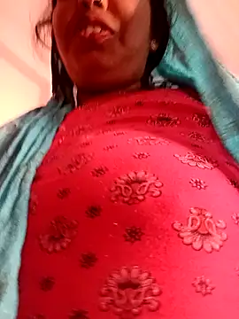 Snapshot of Hott_locky chatting on November 21, 8:35 am Hott locky online show from November 21, 8:35 am