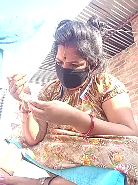 Snapshot of Hott_locky chatting on November 28, 9:01 am Hott locky online show from November 28, 9:01 am