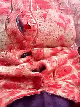 Snapshot of Hott_locky chatting on December 14, 11:59 am Hott locky online show from December 14, 11:59 am