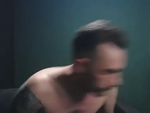 guesswhatbitch online show from September 24, 11:52 pm