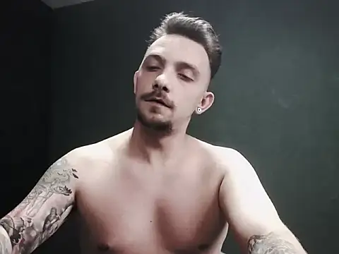 guesswhatbitch online show from October 8, 8:23 am