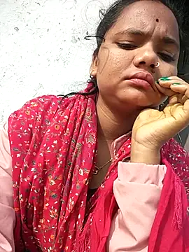 Hot Shredha online show from November 30, 4:05 am