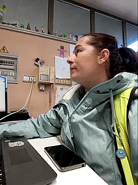 Snapshot of bichota85 chatting on November 10, 10:58 am bichota85 online show from November 10, 10:58 am