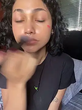 Snapshot of Cataleya_naz chatting on October 2, 9:11 pm Cataleya naz online show from October 2, 9:11 pm