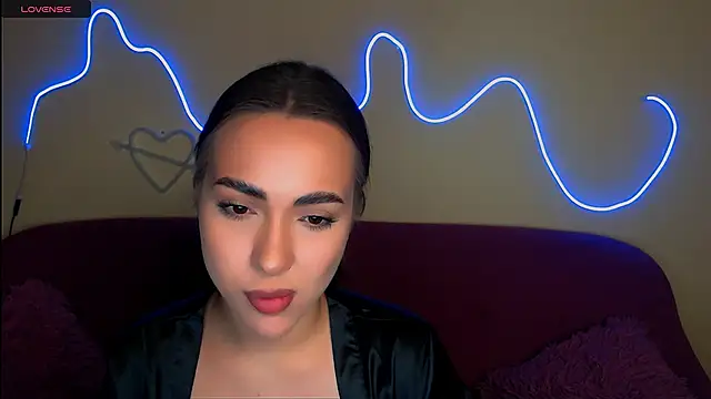 Mia cutie77 online show from November 25, 10:26 am