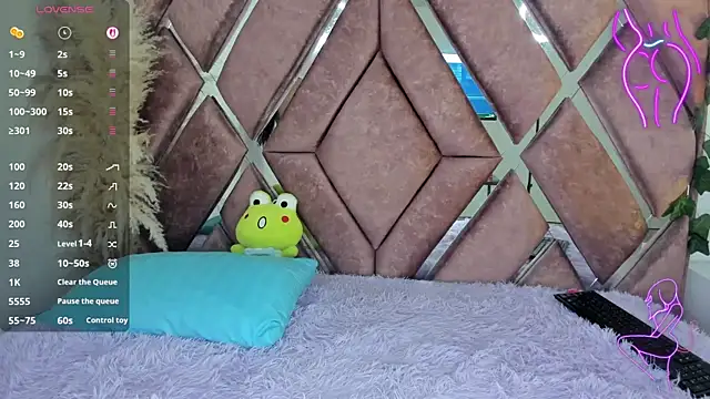 Flufi 740 online show from September 20, 12:11 am