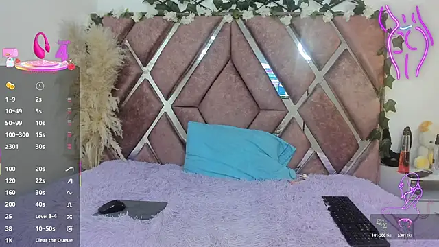 Flufi 740 online show from September 24, 11:02 am