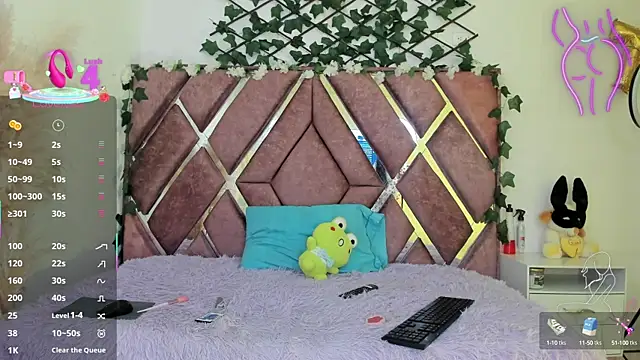 Flufi 740 online show from September 30, 11:04 am