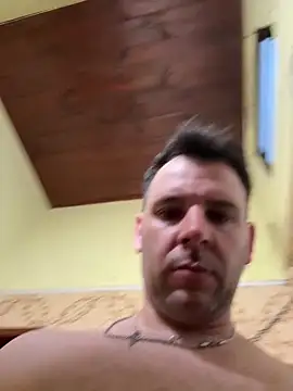 Ezeveron online show from October 4, 9:46 pm