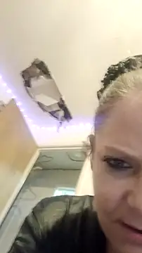 curvybabe88 online show from November 28, 4:31 pm