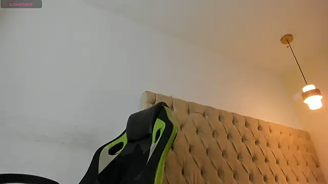 Dakota x18 online show from September 26, 8:46 pm