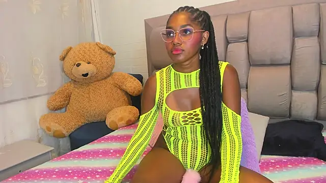 Beauty Luci online show from October 7, 10:51 pm