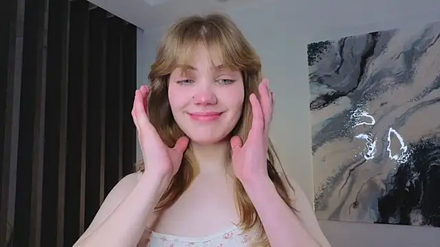 pienaple online show from December 17, 4:07 am