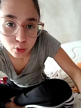 linameii online show from October 6, 4:37 pm