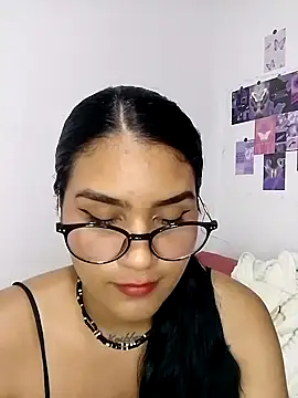 Renata Zoe online show from October 11, 2:33 am