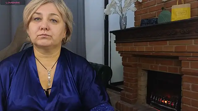 Marta Wils online show from October 8, 2:42 am