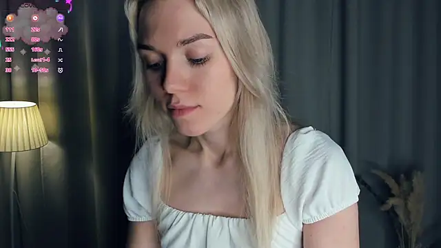 DianeHonnette online show from November 24, 7:13 pm