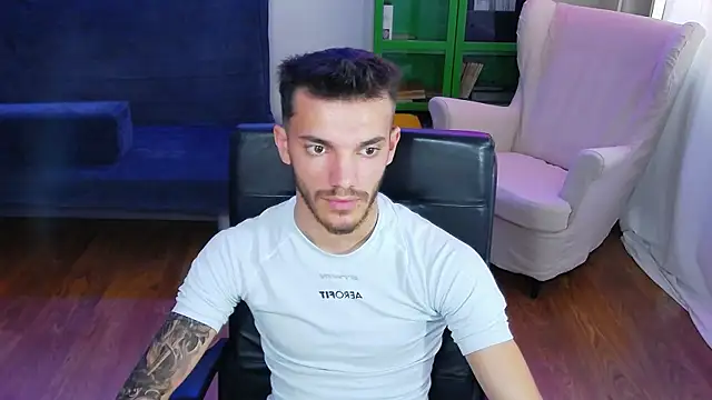 DominicValente online show from October 20, 10:59 am