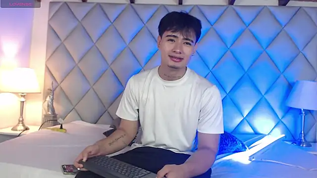 Clement Reyes online show from November 11, 12:49 pm