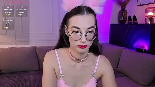 EmmaJakson online show from September 22, 4:20 pm