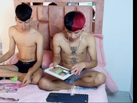 DemianSalvatore online show from November 17, 9:53 pm