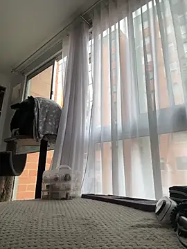 amyross s1 online show from October 1, 5:30 pm