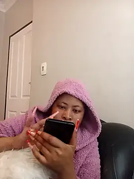 BubblyBeautiful online show from October 20, 2:50 pm