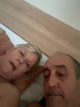 Snapshot of VyC7564 chatting on October 25, 8:33 am VyC7564 online show from October 25, 8:33 am